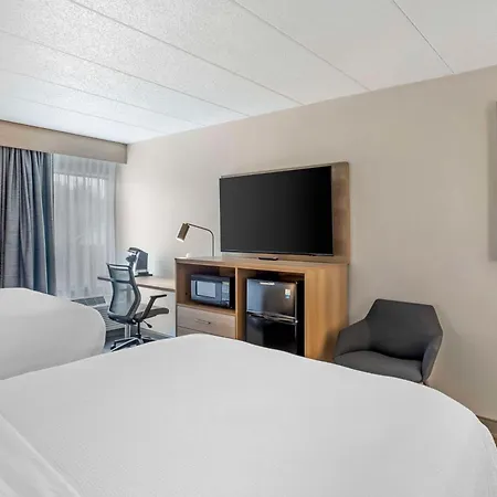 Best Western Plus Heritage Rail-South York/I-83-3