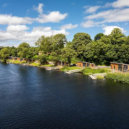 Killyhevlin Lakeside Hotel & Lodges-2