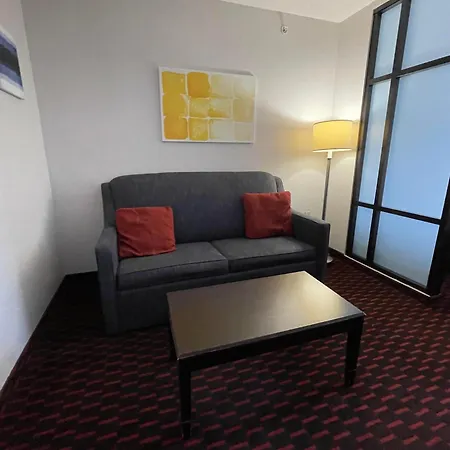 Comfort Suites Altoona North-2