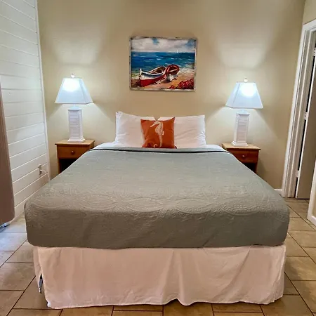 Cape Hatteras Motel-2