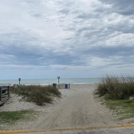Wave Rider Resort-3