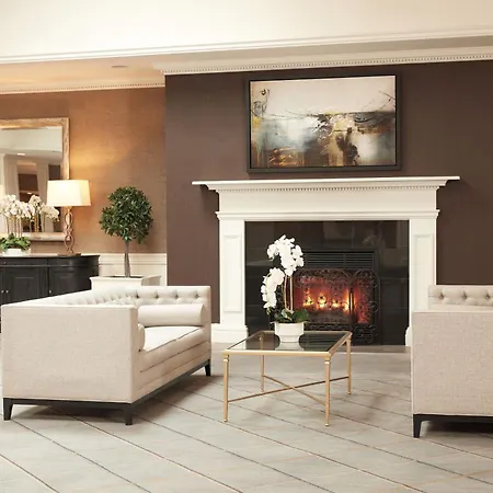 Ethan Allen Hotel-2