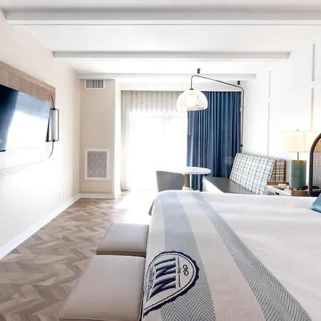 The Inn At Harbor Shores-3