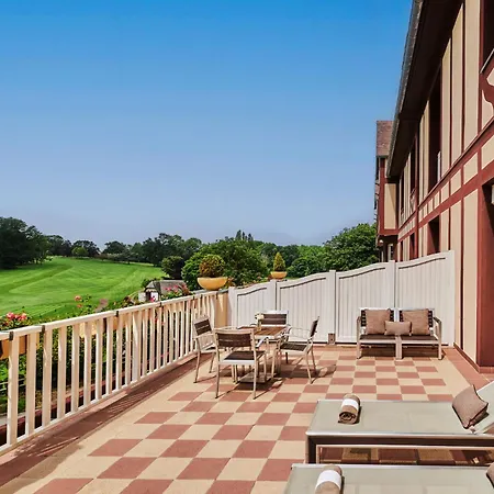 Hotel Barriere L'Hotel Du Golf-3