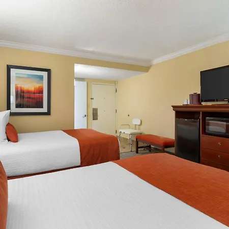Best Western Plus Burlington-3