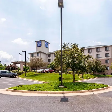 Sleep Inn & Suites Harrisonburg On University-2