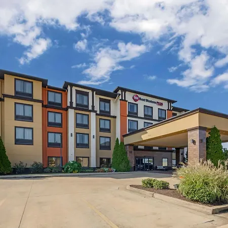 Best Western Plus Tupelo Inn & Suites-2