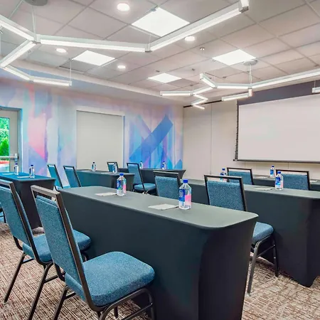 Hilton Garden Inn Danbury-2