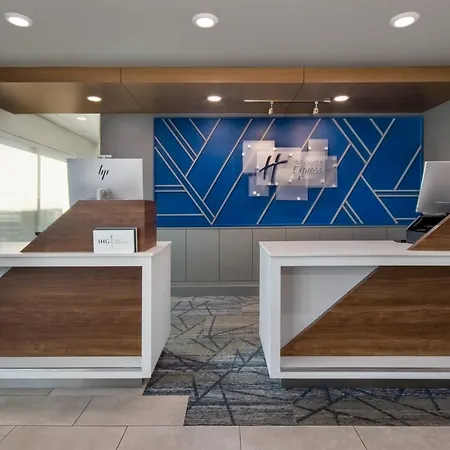 Holiday Inn Express & Suites Muskegon - Grand Haven By Ihg-2