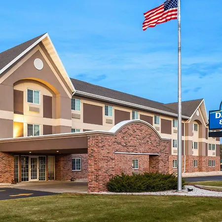 Days Inn & Suites By Wyndham Green Bay Wi-2
