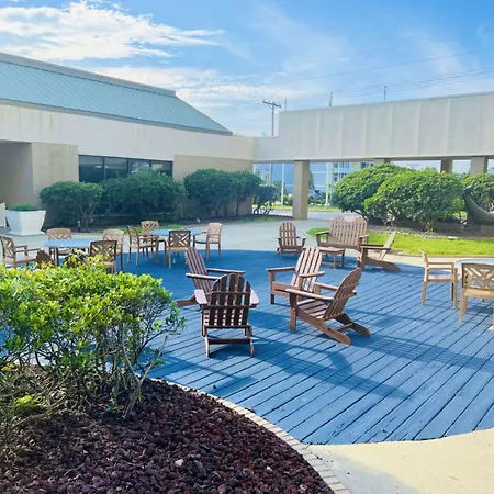 Doubletree By Hilton Atlantic Beach Oceanfront-2