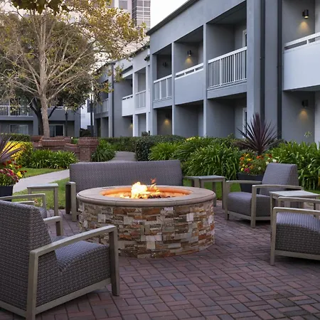Courtyard By Marriott San Mateo Foster City-2