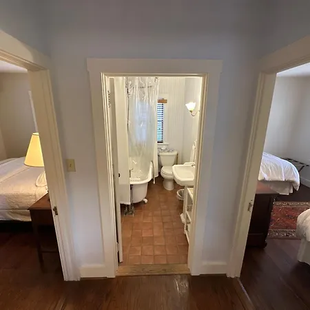 The 1708 House-3
