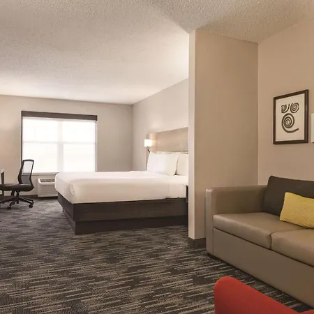 Country Inn & Suites By Radisson, St Cloud East, Mn-3