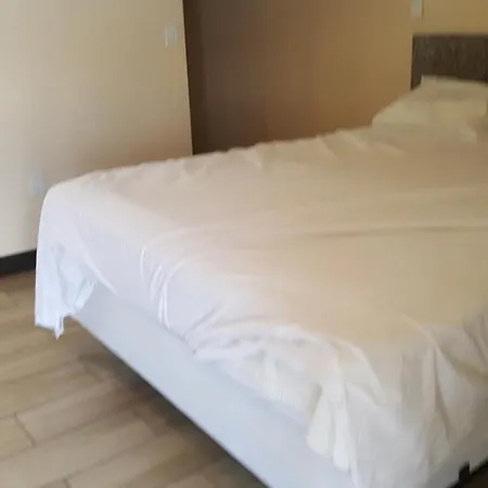 Ace Budget Motel-3