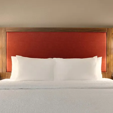 Hampton Inn Starkville Mississippi State University-2