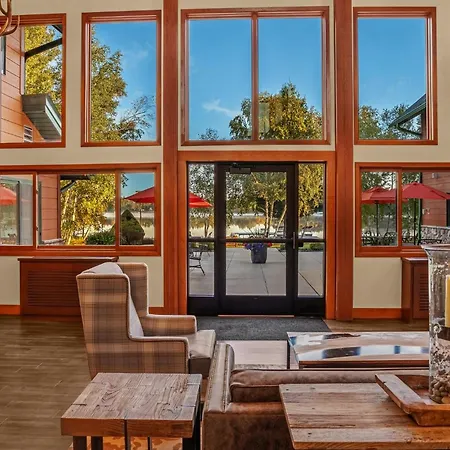 Holiday Inn Express & Suites Hayward By Ihg-2