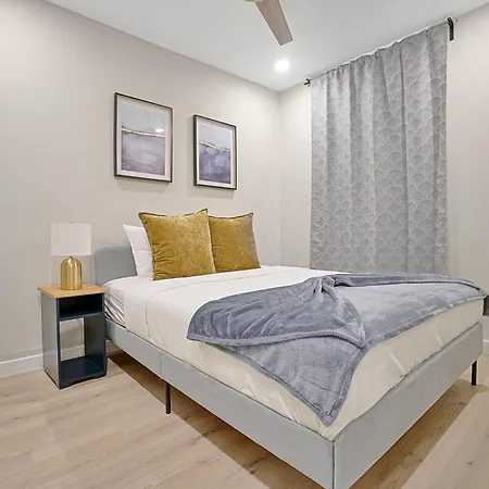 Stylish Miami Suite - Self Check-In-2