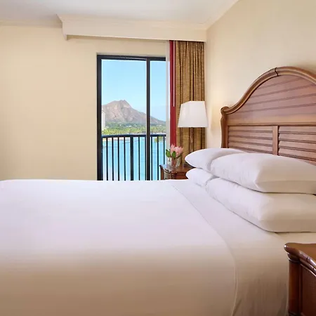 Outrigger Waikiki Beach Resort-3