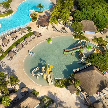 Grand Palladium Kantenah Resort & Spa-2