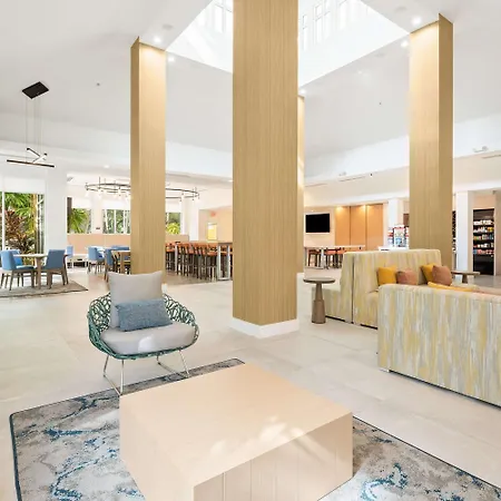 Hilton Garden Inn Ft. Lauderdale Airport-Cruise Port-3
