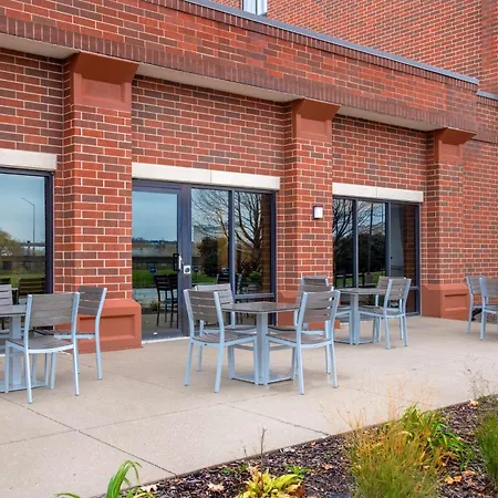 Hampton Inn West Des Moines Lake Drive-2