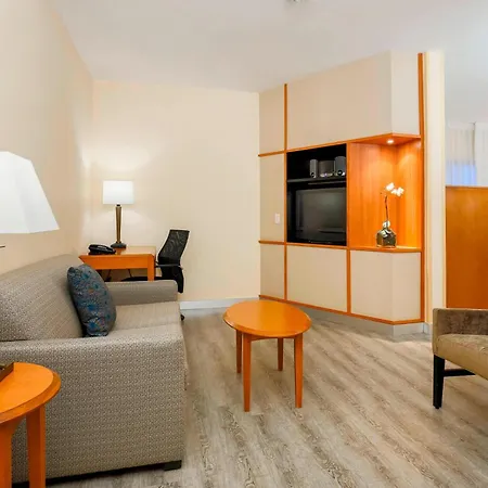 Fairfield Inn & Suites Temecula-2