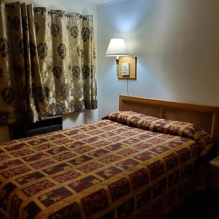 Royal Motor Inn-3