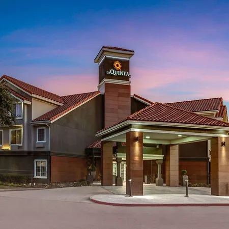La Quinta By Wyndham Dallas Dfw Airport North-3