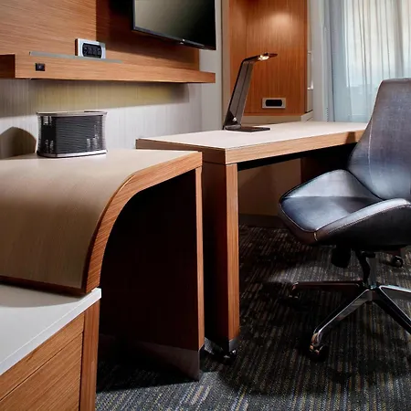 Courtyard By Marriott Orlando Lake Nona-3