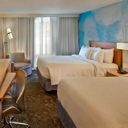 Courtyard By Marriott Philadelphia City Avenue-3