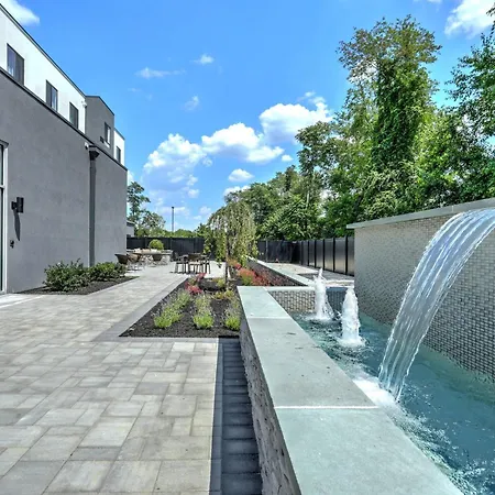 Courtyard By Marriott Deptford-3