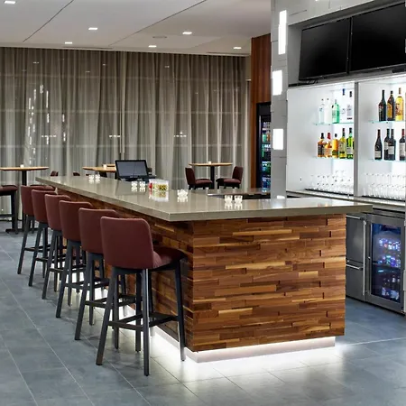 Courtyard By Marriott Albany Airport-2