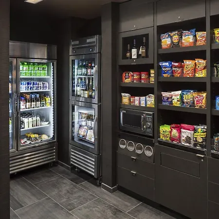 Courtyard By Marriott Seattle Northgate-2