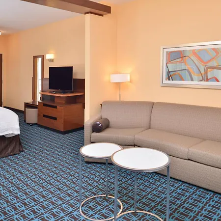 Fairfield Inn & Suites By Marriott Warrensburg-2
