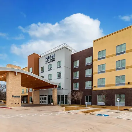 Fairfield Inn & Suites By Marriott Gainesville I-35-3