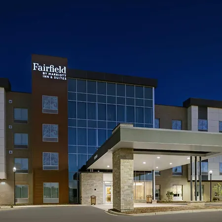 Fairfield Inn & Suites By Marriott Milwaukee Brookfield-3