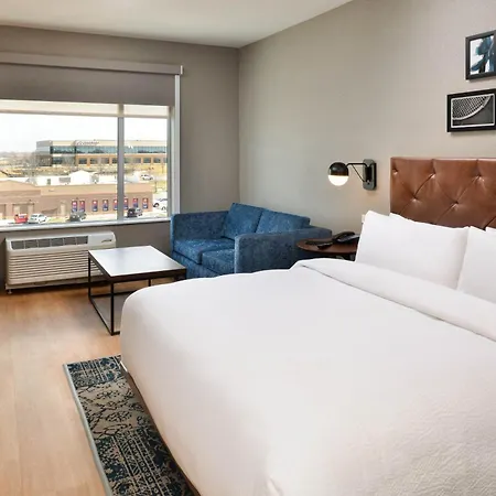 Four Points By Sheraton Kansas City Olathe-3