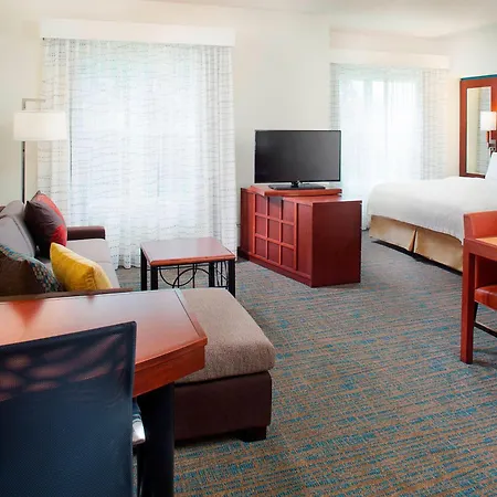 Residence Inn By Marriott Roanoke Airport-3