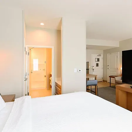 Residence Inn Richmond-3