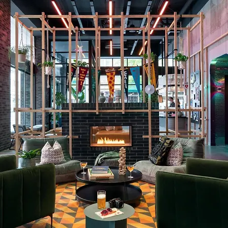 Moxy Portland Downtown-2
