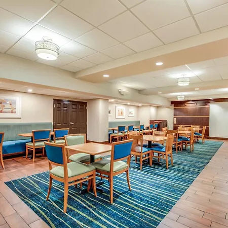 Country Inn & Suites By Radisson, Virginia Beach Oceanfront-3