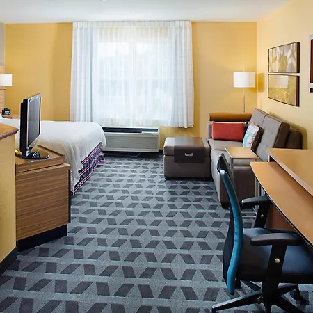 Towneplace Suites Manchester-Boston Regional Airport-3