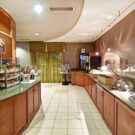 Springhill Suites Louisville Airport-3