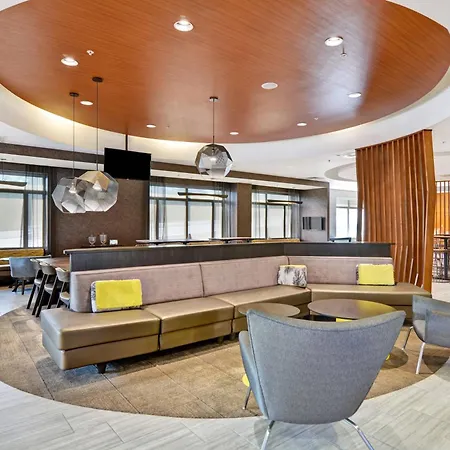 Springhill Suites By Marriott Cincinnati Midtown-2