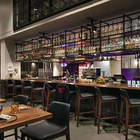 Moxy Nashville Vanderbilt Area-2