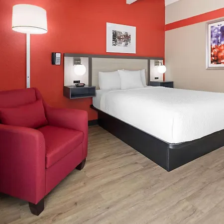 Ramada By Wyndham Parsippany-2