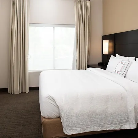 Residence Inn Visalia-2