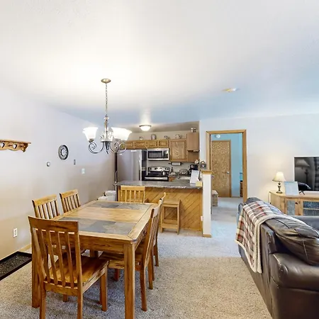 Buffalo Village 306-3