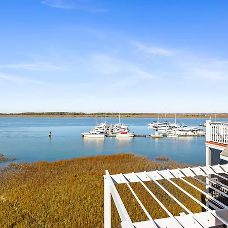 Regatta Inn - Adults Only-2